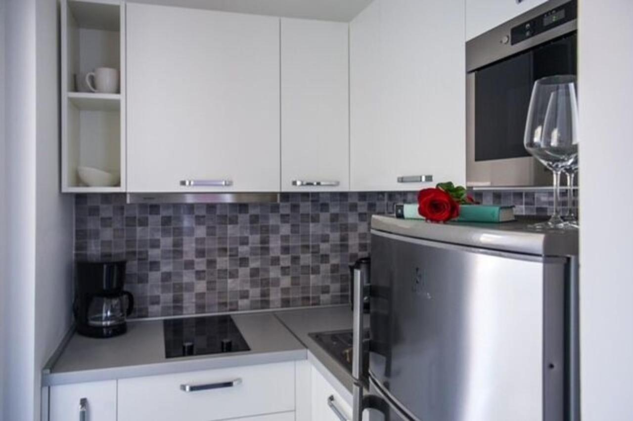 Apartments Zdeslav Rogoznica  Εξωτερικό φωτογραφία