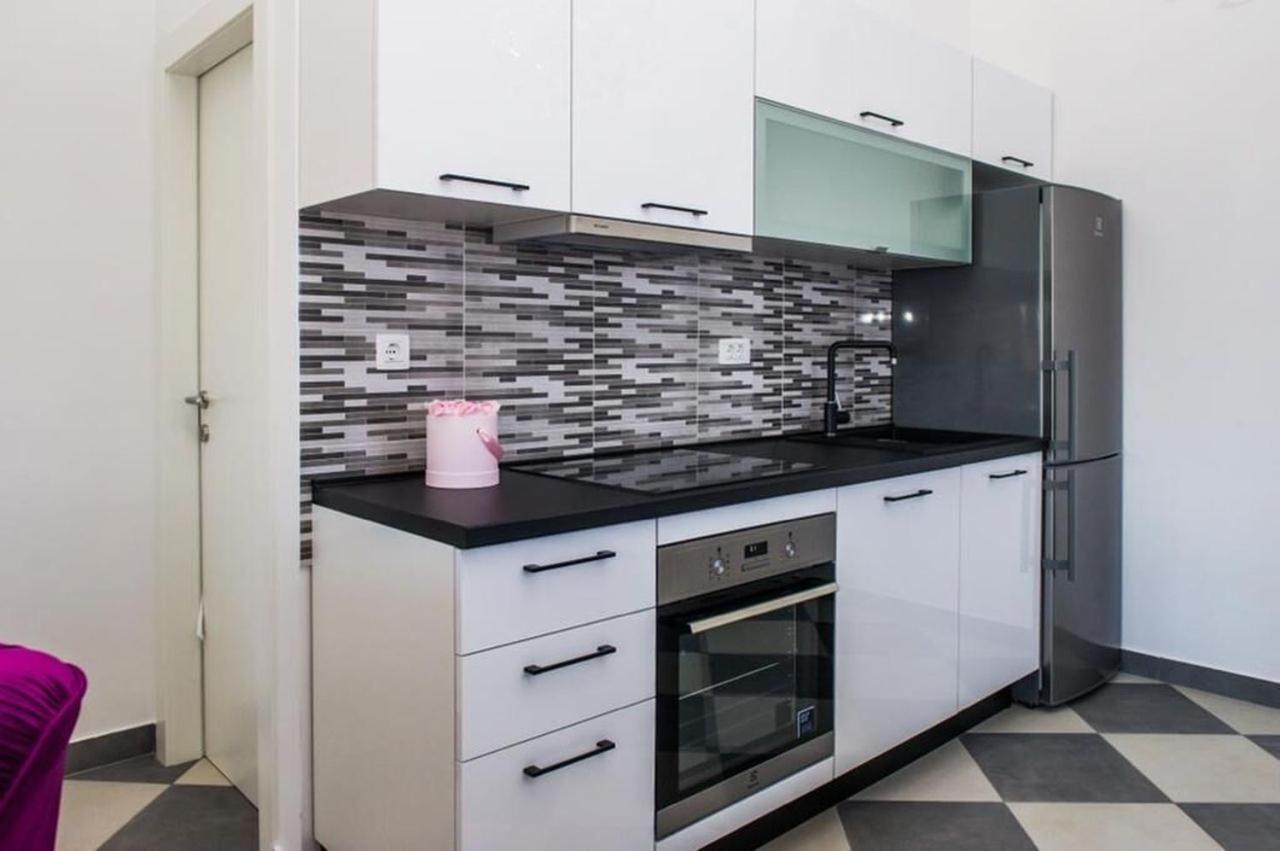 Apartments Zdeslav Rogoznica  Εξωτερικό φωτογραφία