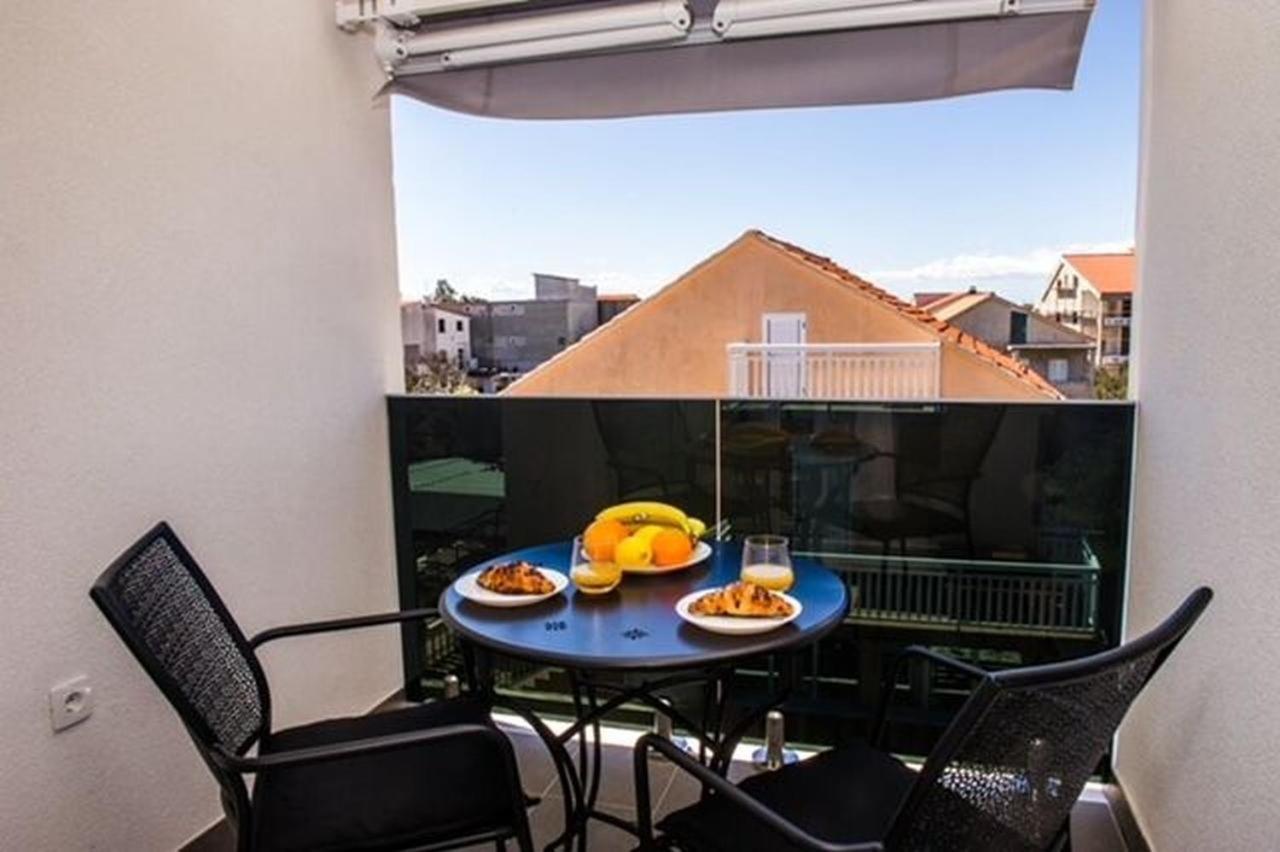 Apartments Zdeslav Rogoznica  Εξωτερικό φωτογραφία